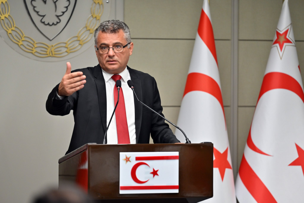 kktc-cumhurbaskani-erhurman-cocuk-ve-genclerin-hak-ihlallerine-oncelik-veriyor-N93BgaTe
